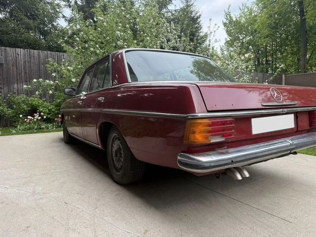 Mercedes-Benz W114 — фото 6